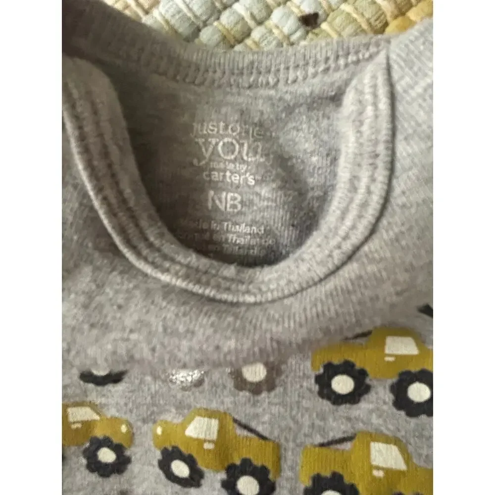 NEWBORN CLOTHING LOT - one pieces and pants - excellent condition